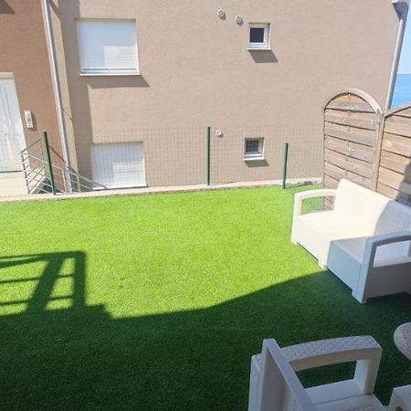 Apartments Rtina Benici Екстер'єр фото