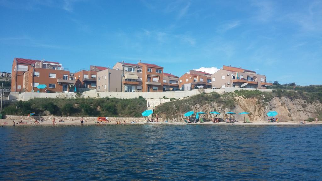Apartments Rtina Benici Екстер'єр фото