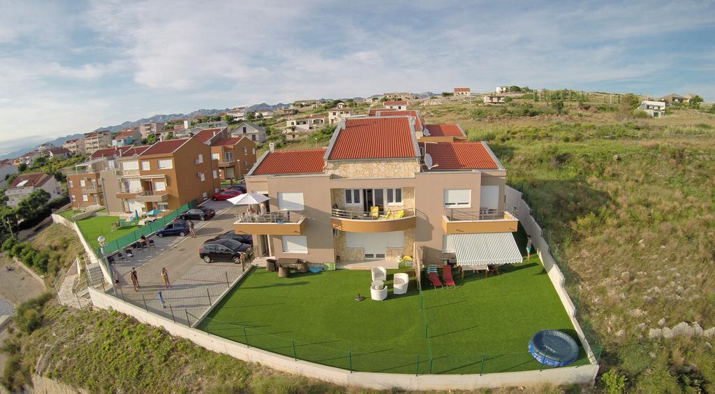 Apartments Rtina Benici Екстер'єр фото